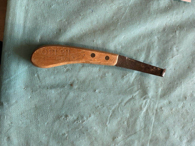 hoof knifes 