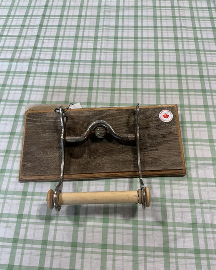 toilet paper holder 