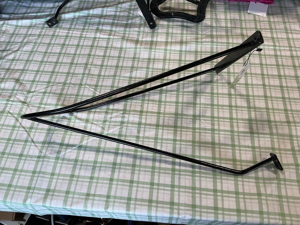 Western Saddle Stand Wall Mounty 