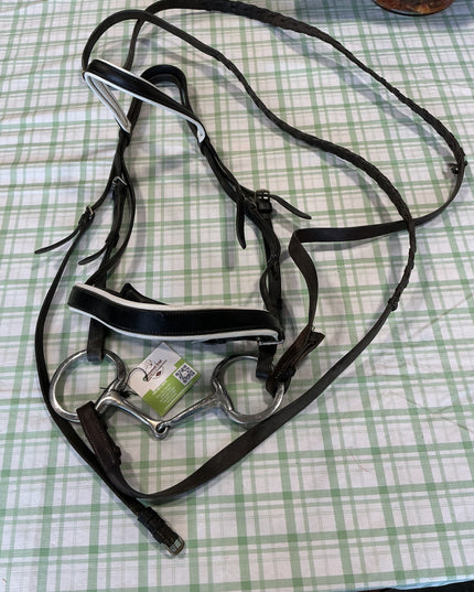 english bridle black leather with bit and reins attached 