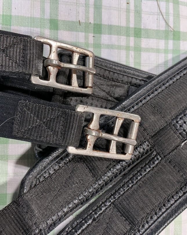 english dressage girth black neoprint 52"
