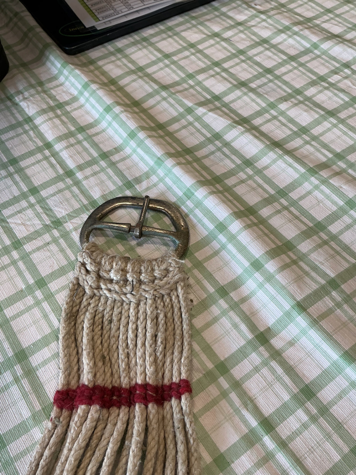 western cinch rope 29" white and red 