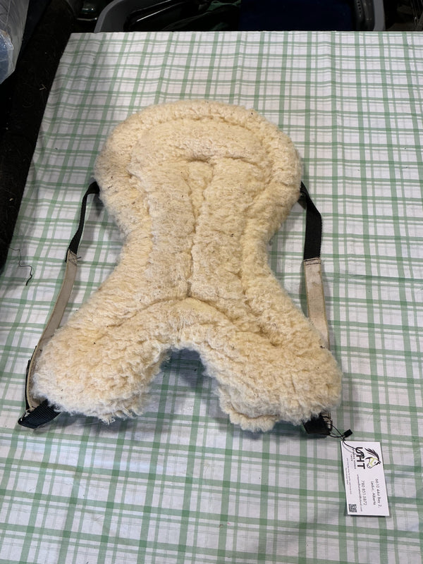 English Saddle Pad – Mystery Pad | Used, Good