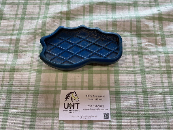 Curry Comb – Blue | Used
