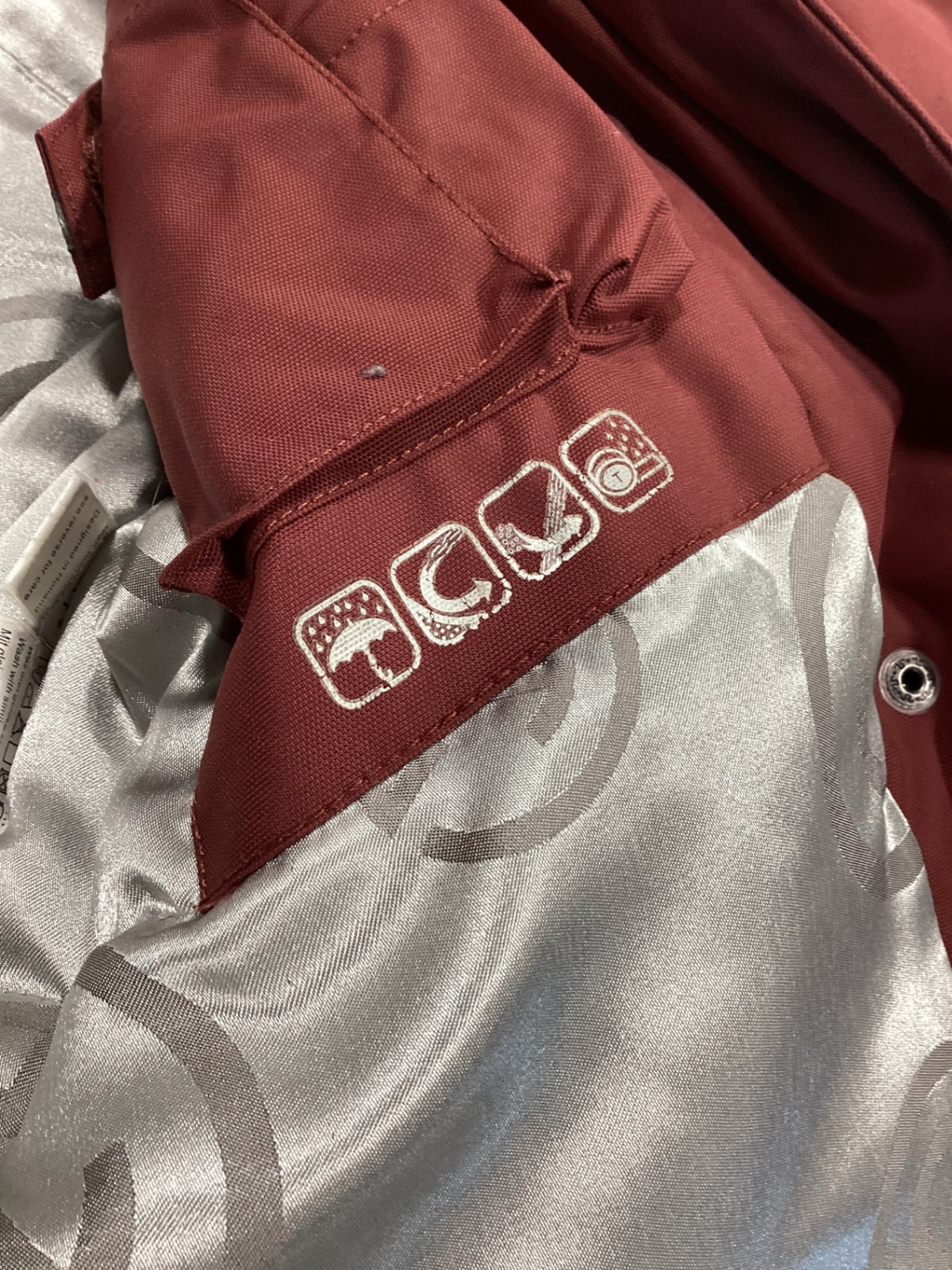 winter coat maroon heavy duty 