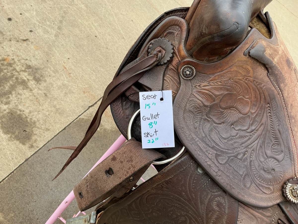 Western Saddle S15" G8"