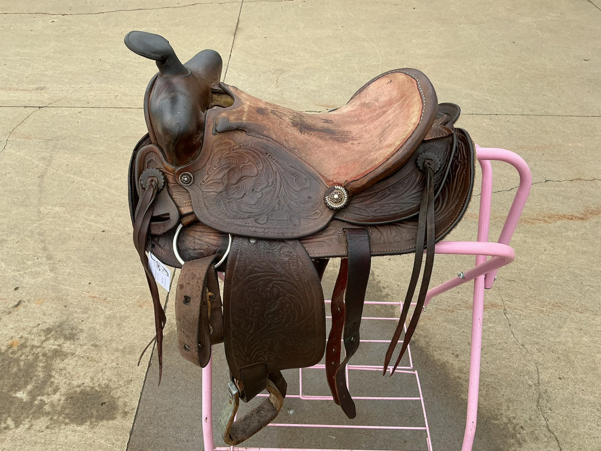 Western Saddle S15" G8"