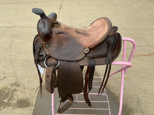 Western Saddle – S15" G8", 22" Skirt | Used, Good