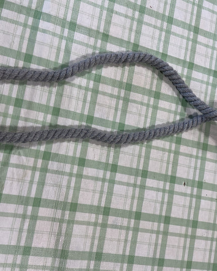 hat hanger rope 