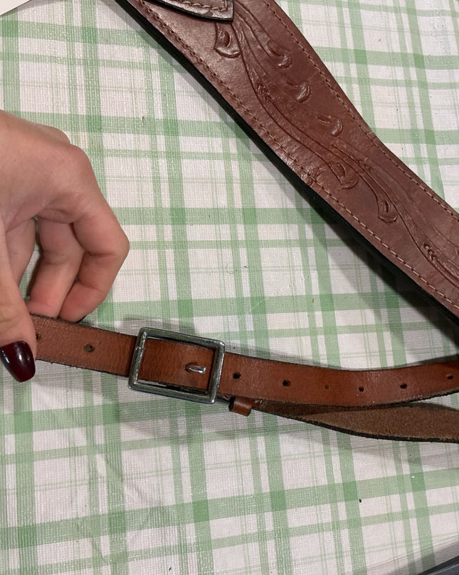 breast collar leather brown 