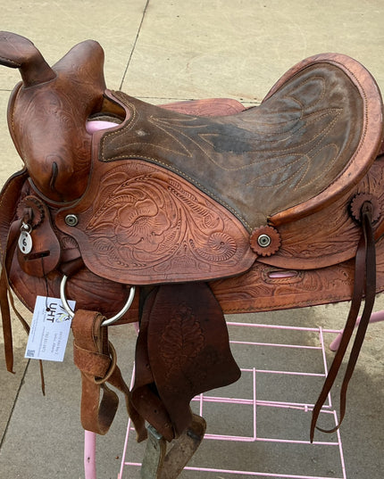 Western Saddle S15" G8"