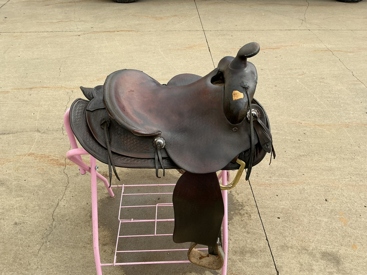 Western Saddle S15" G8"