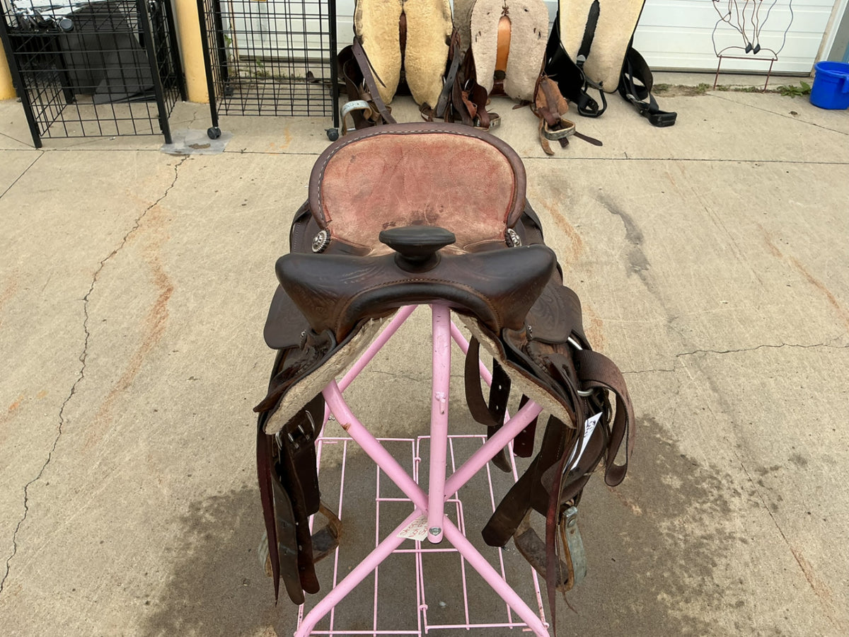 Western Saddle S15" G8"