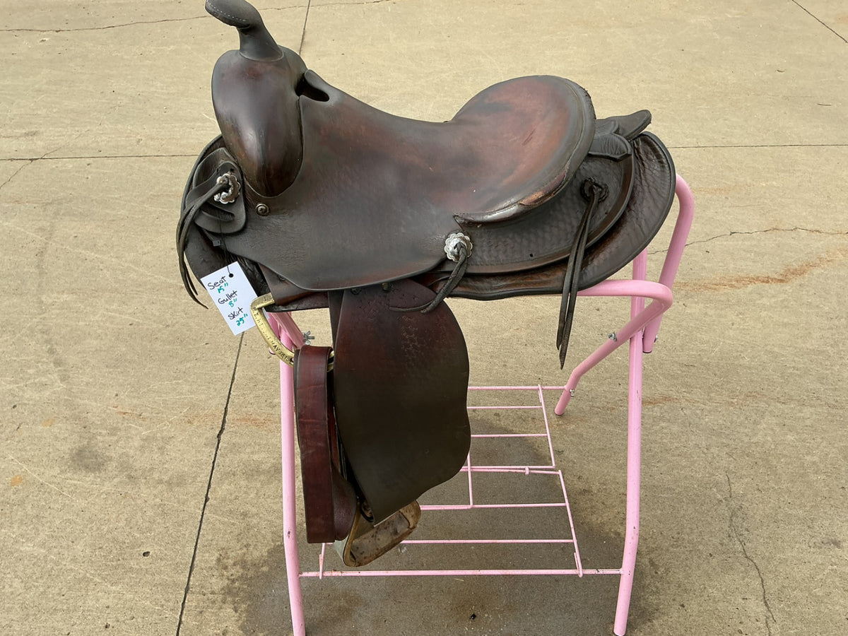 Western Saddle S15" G8"