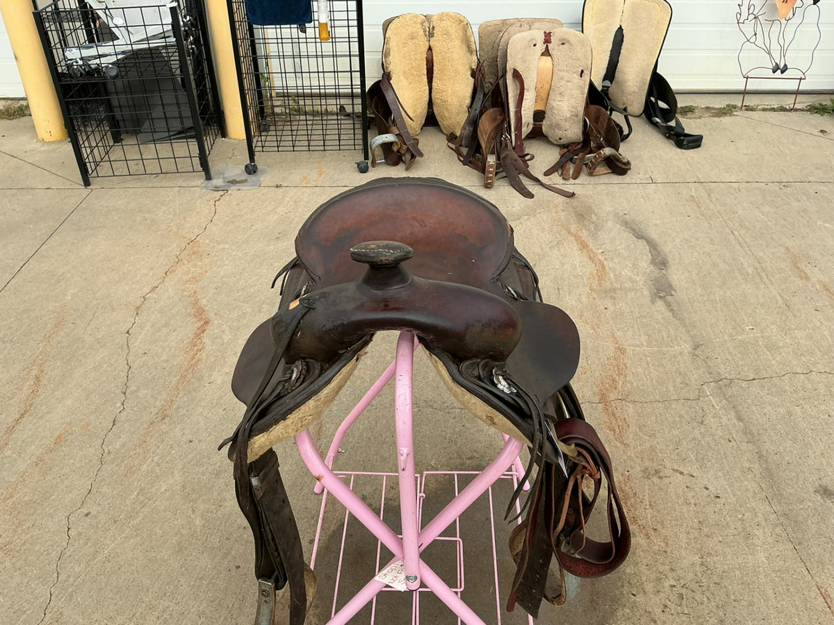 Western Saddle S15" G8"