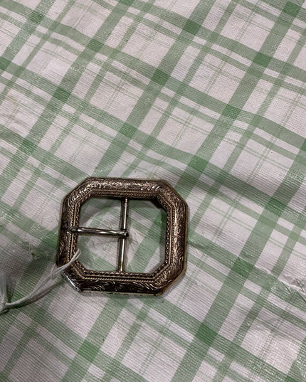belt buckle 