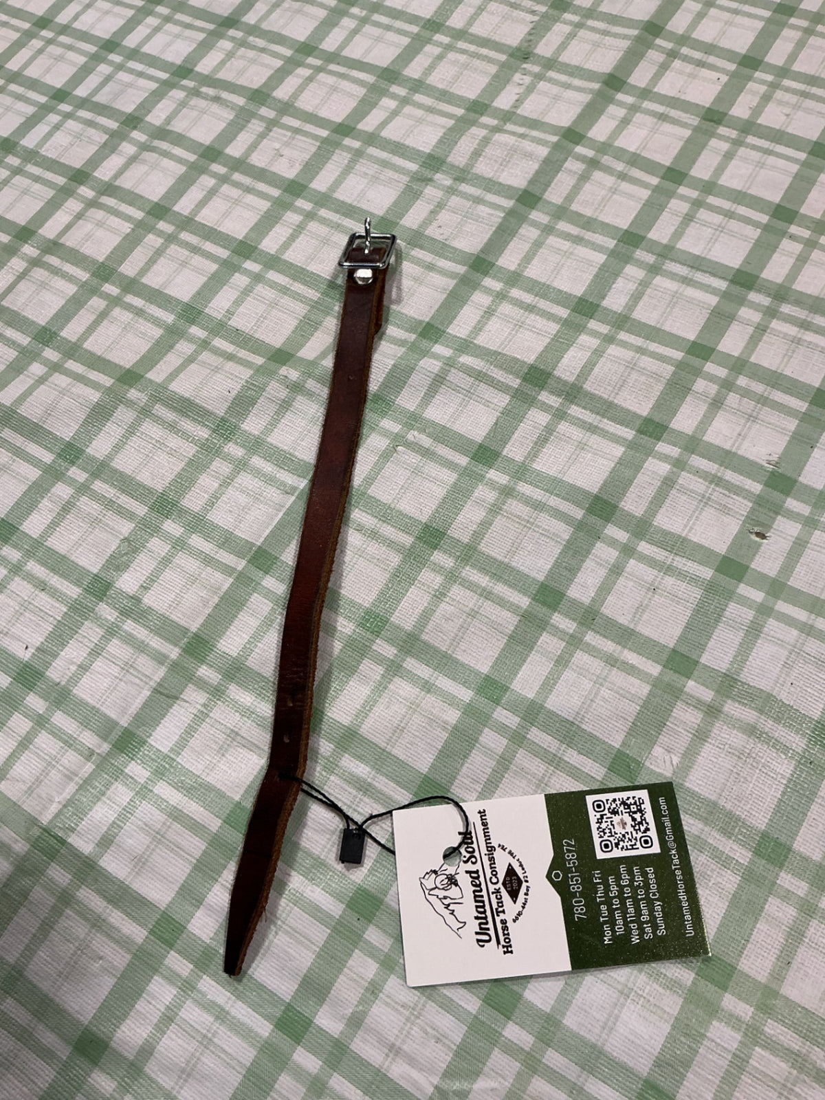 leather front to back cinch keeper