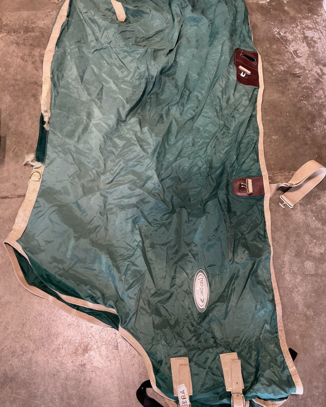 Stable Sheet 82" AmiCell   Holes/need repair