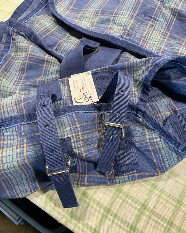 stable sheet blue green pattern no back straps 76"