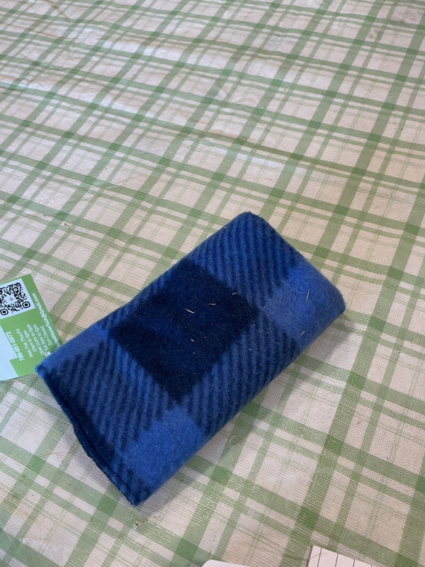 Bit Warmer – Blue Fleece with Heat Packs | Used, Very Good