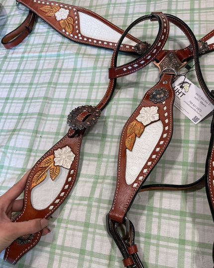 western breast collar with matching bridle one ear fit 
