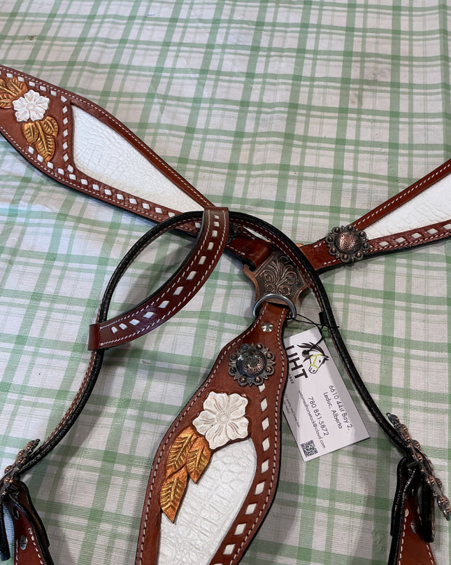 western breast collar with matching bridle one ear fit 