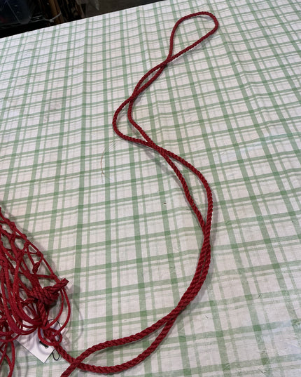 red hay net rope 