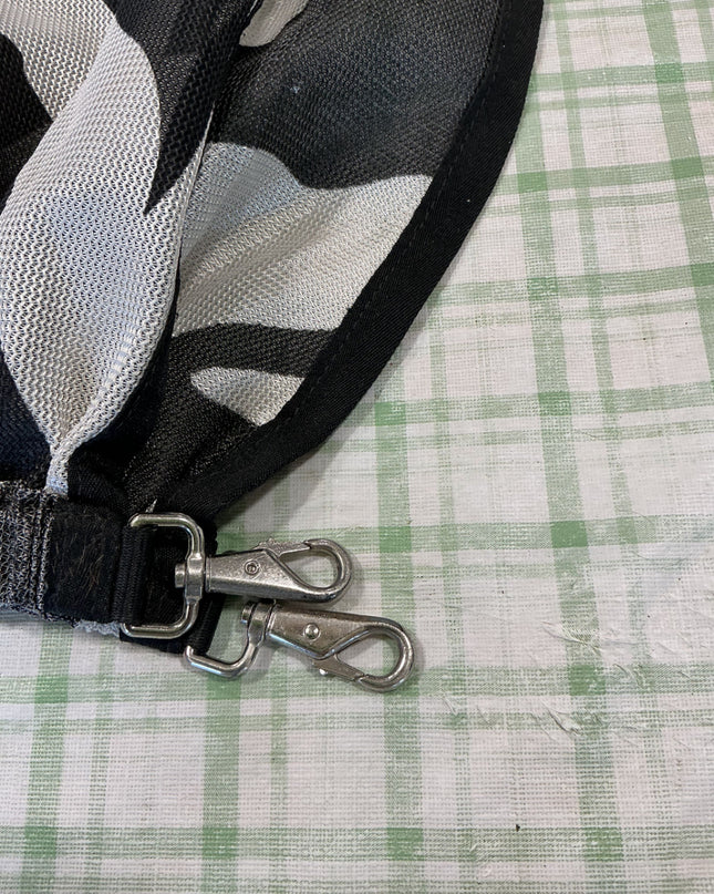 belly band fly sheet black and white 