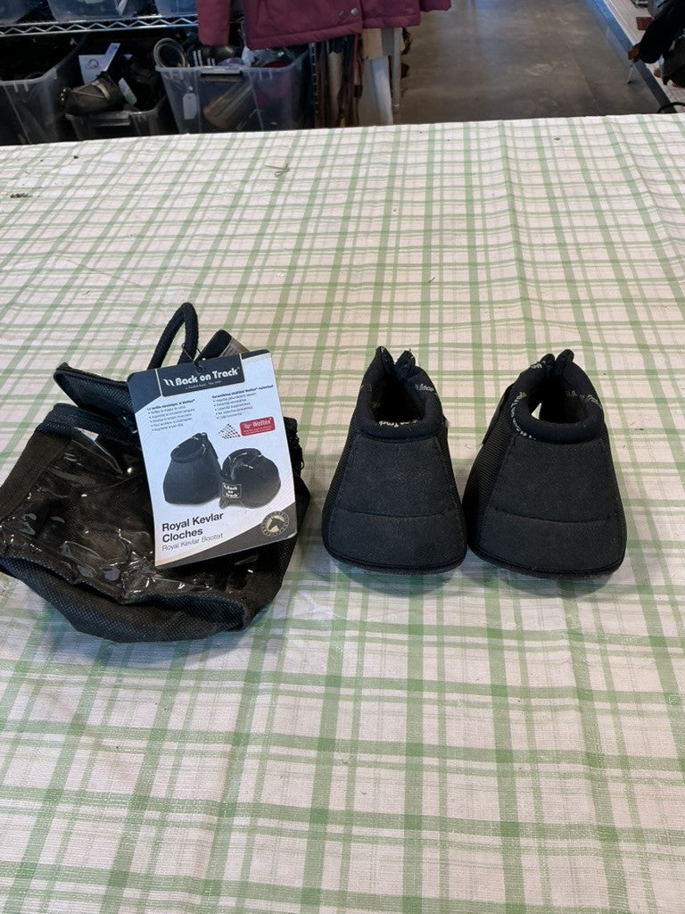 bell boots back on track 