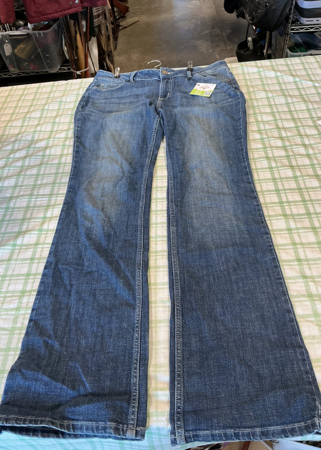 wrangler jeans 13x36 boot cut 