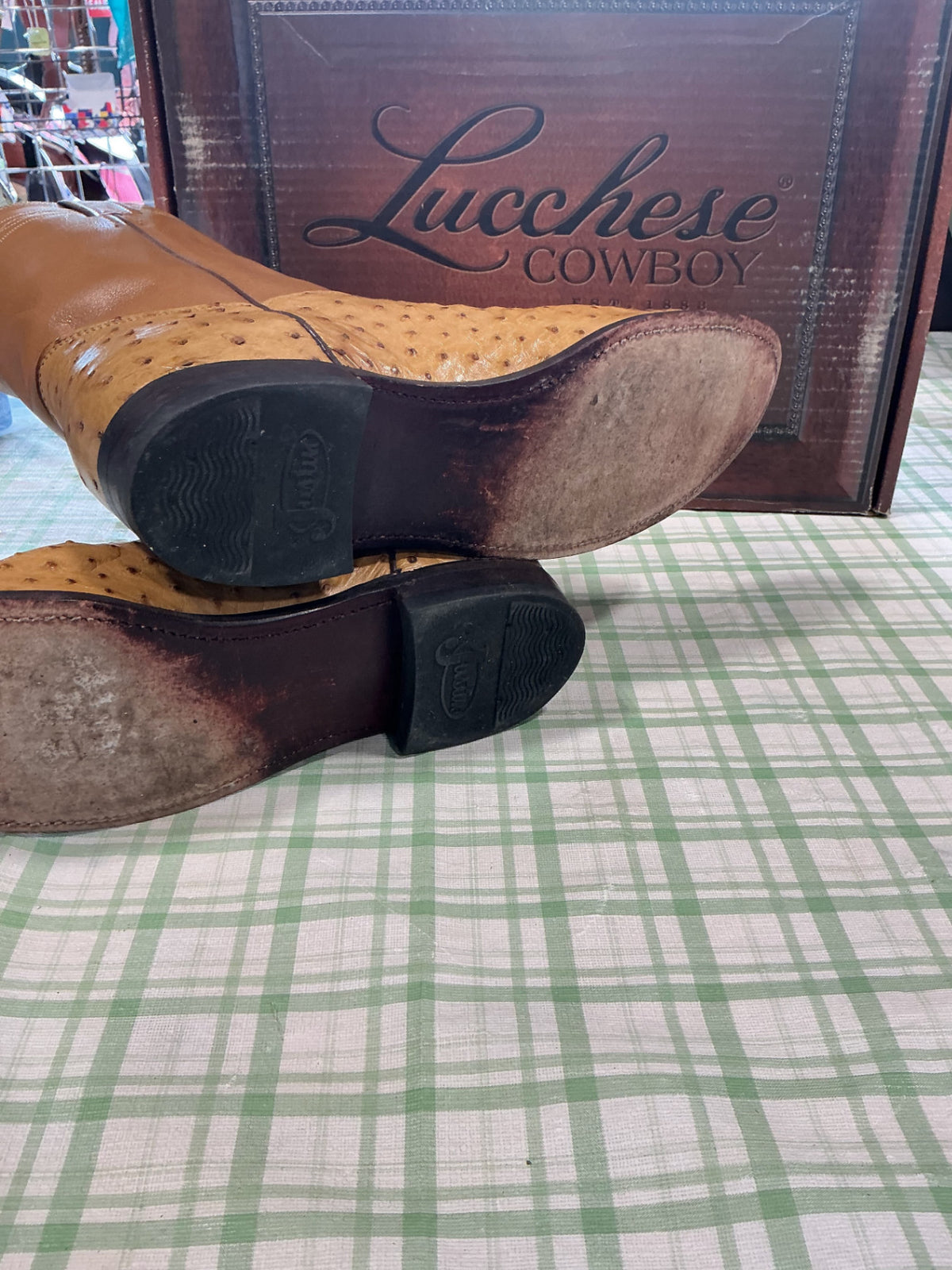 cowboy boots lucchese classics 