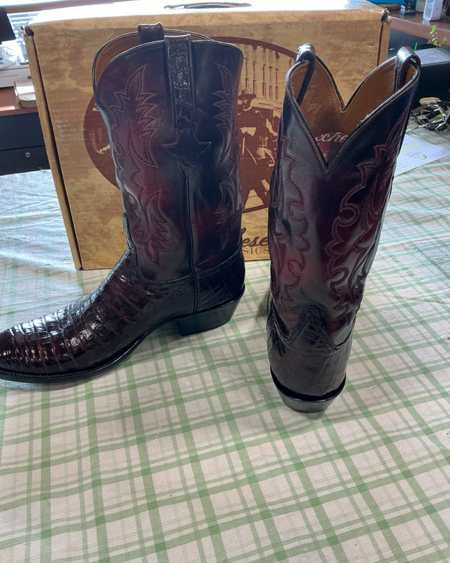 cowboy boots lucchese classics 
