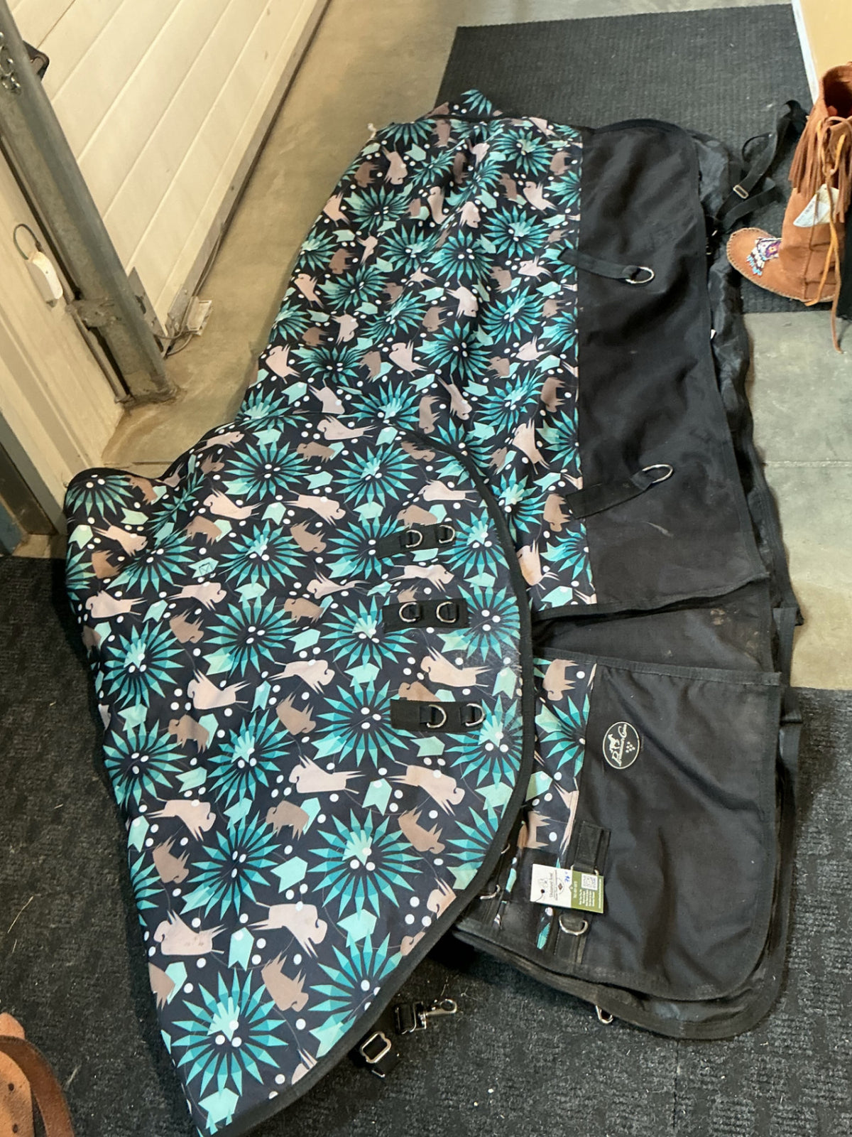 winter blanket with neck piece