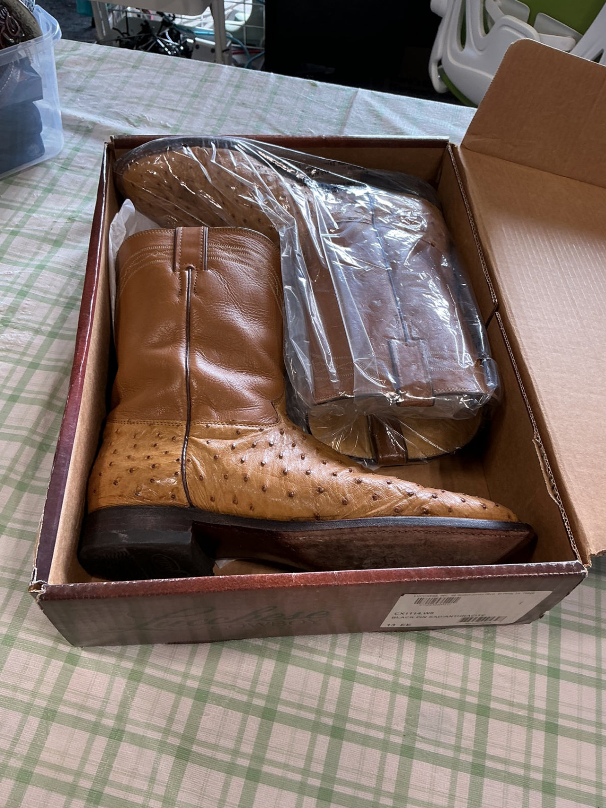 cowboy boots lucchese classics 