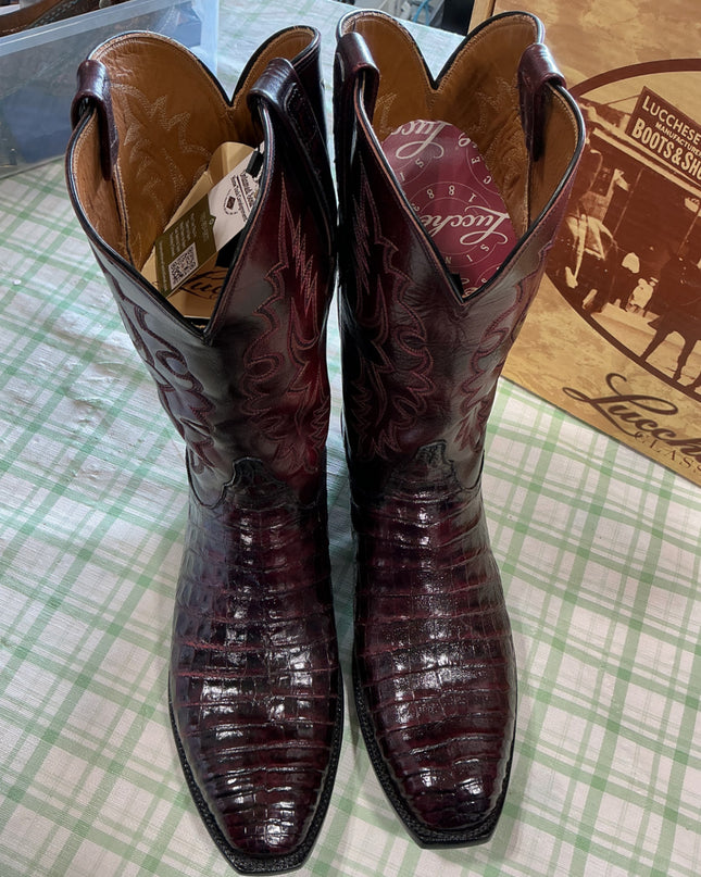 cowboy boots lucchese classics 