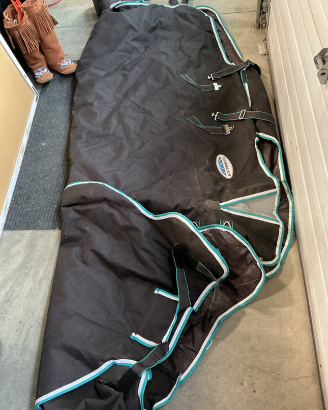 winter blanket 75" with neck piece