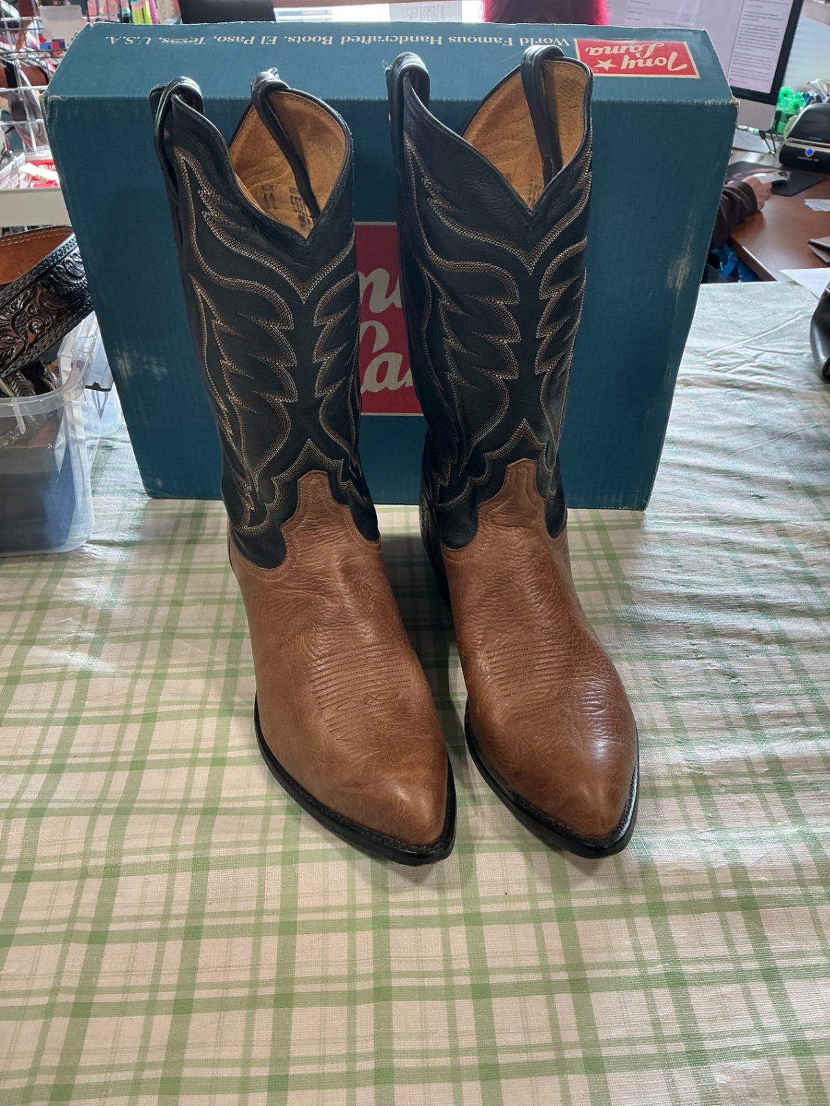 cowboy boots tony lama 