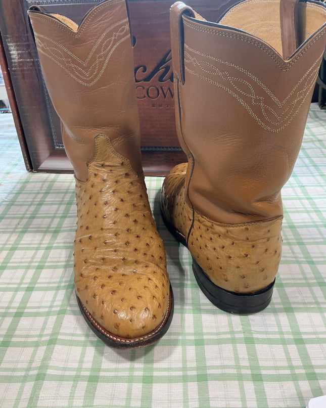 cowboy boots lucchese classics 