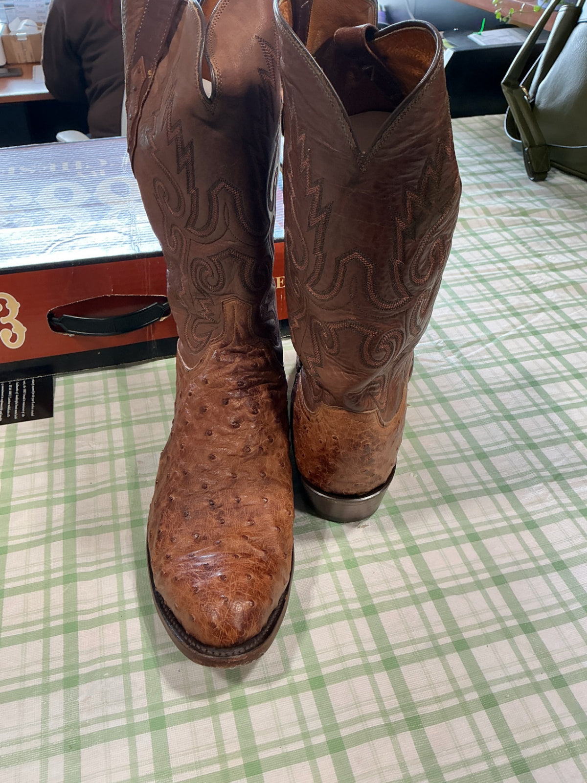brown leather cowboy boots 