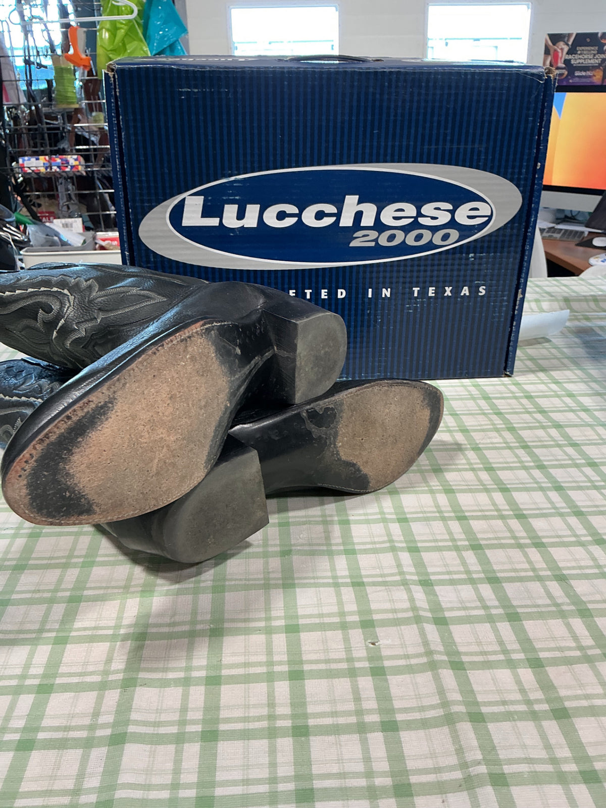 cowboy boots lucchese 2000 