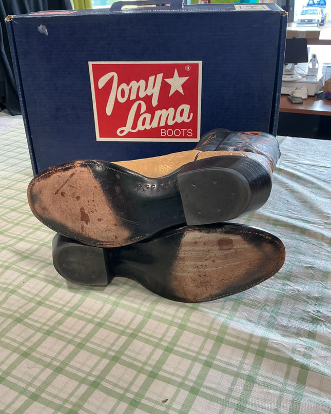 cowboy boots tony lamas 12"