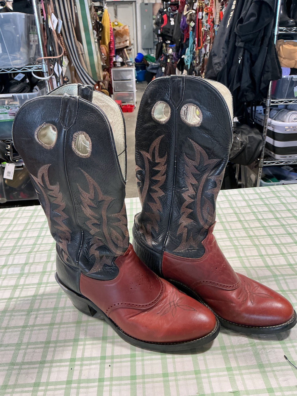 cowboy boot 12 tony lama 