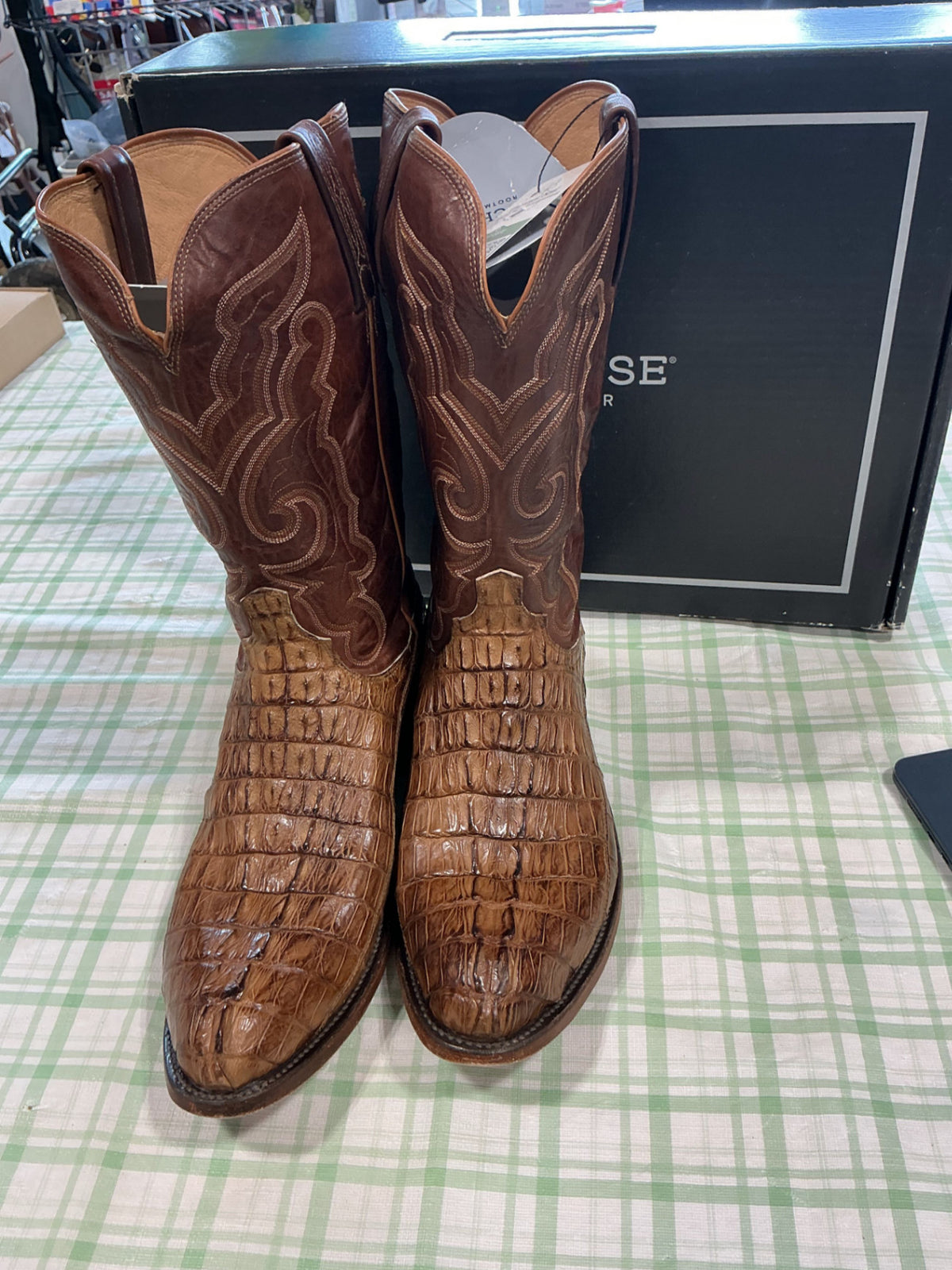 cowboy boots lucchese 13"