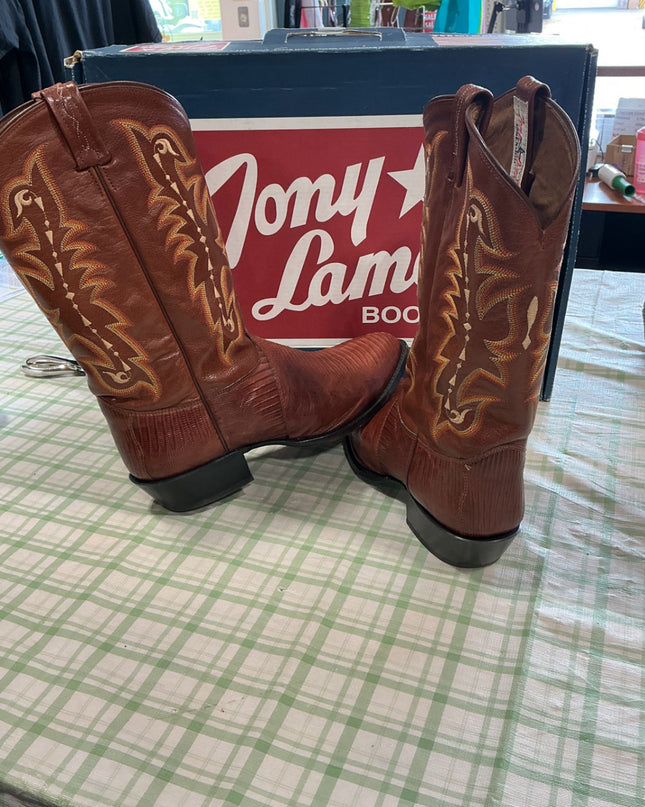 cowboy boots tony lamas 