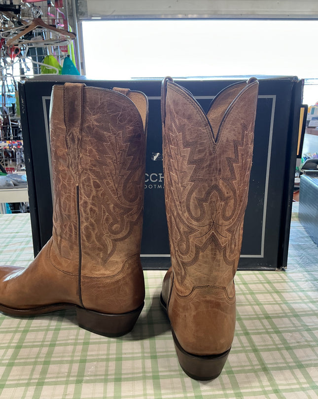 cowboy boots lucchese boot maker 
