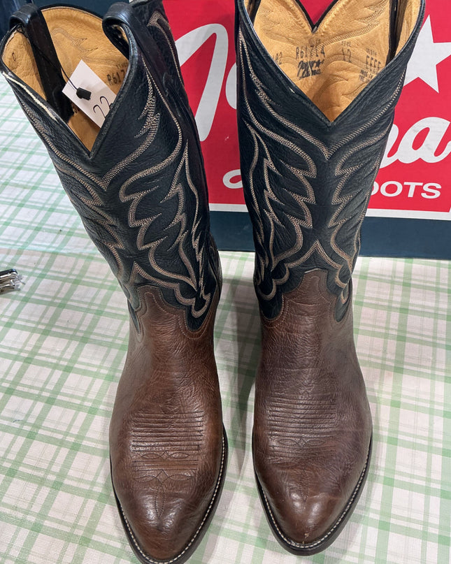 cowboy boots tony lamas 