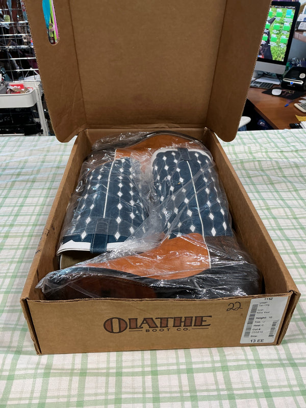 Cowboy Boots – Olathe, Tan & Navy, 13EE | Used, Very Good