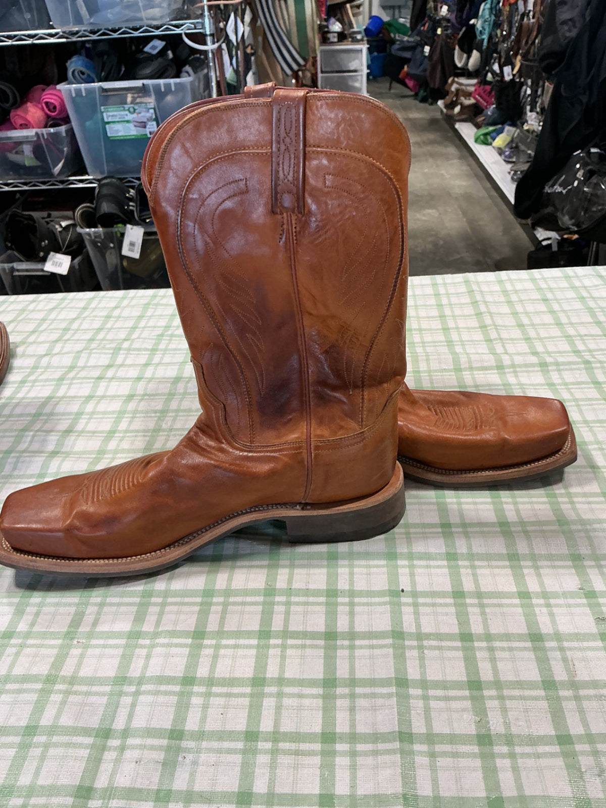 cowboy boots lucchese 13"
