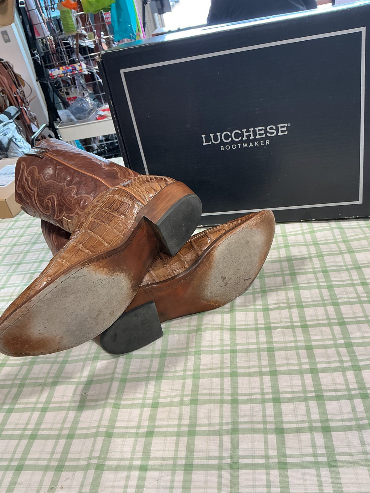 cowboy boots lucchese 13"