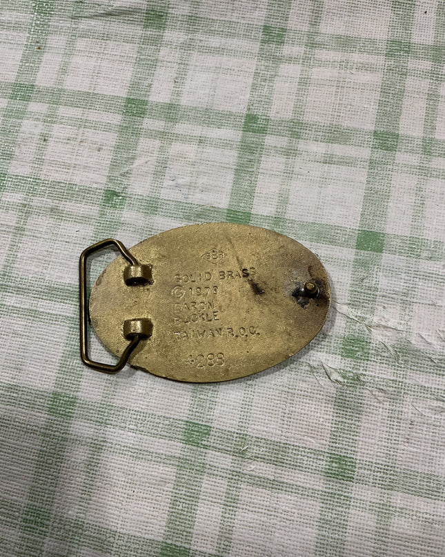 belt buckle blue grass